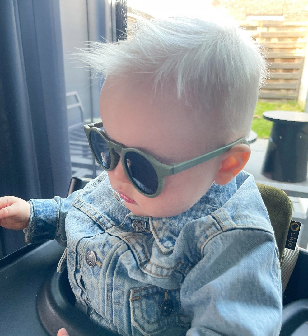 Baby zonnebril - for Baby Donker groen (Uitverkocht - ZONNEBRILLEN - Made for Baby